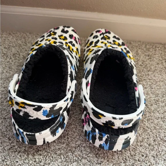 CROCS Women's Leopard Print Clogs - Multicolor - Picture 2 of 3